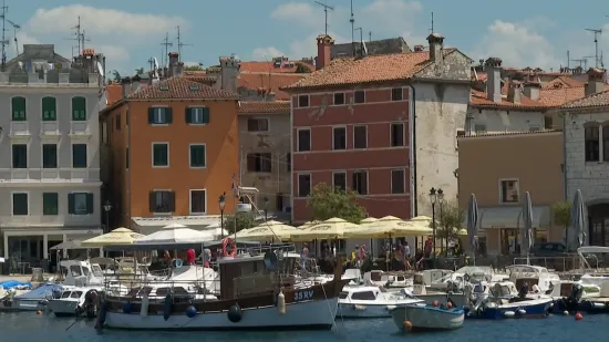 Ugostitelji trljaju ruke, imaju i zašto: A turisti? 'Skuplje je nego kod nas u Kanadi!'