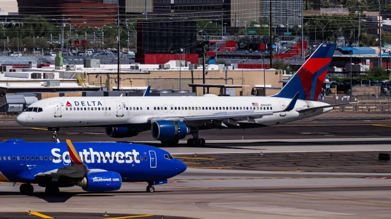 Letovi kasne, tisuće njih odgođeno: Nastavlja se drama u zračnom prostoru, kontrolori rade bez plaće