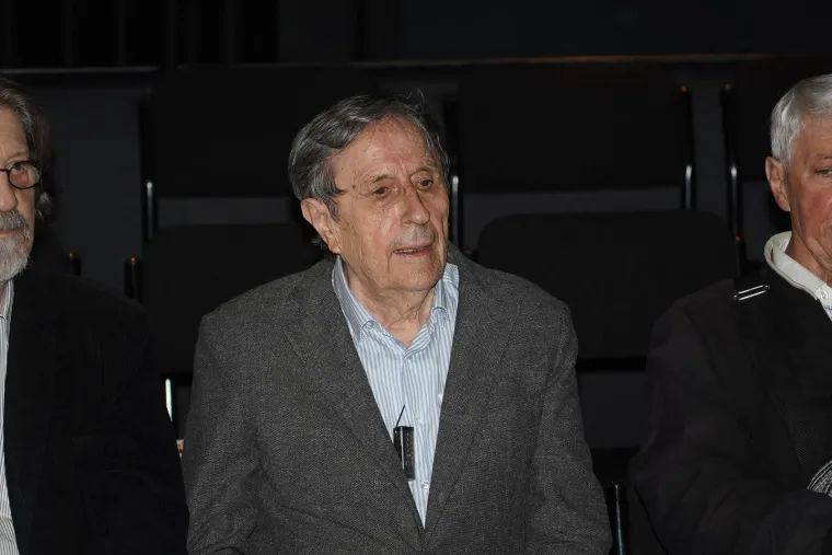 Preminuo Zdravko &Scaron;otra, redatelj koji je stvorio mnogima omiljene filmove i serije