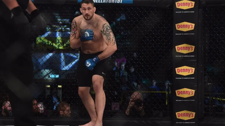 Čeka nas se borilački spektakl: Strašni nokauter protiv neprikosnovenog vladara teške kategorije