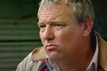 Preminuo legendarni glumac poznat po ulogama policajaca i detektiva