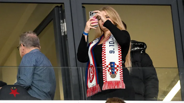 Pazite tko iz svečane lože gleda utakmicu Hrvatske i Češke: Stvarno ih dugo nismo vidjeli