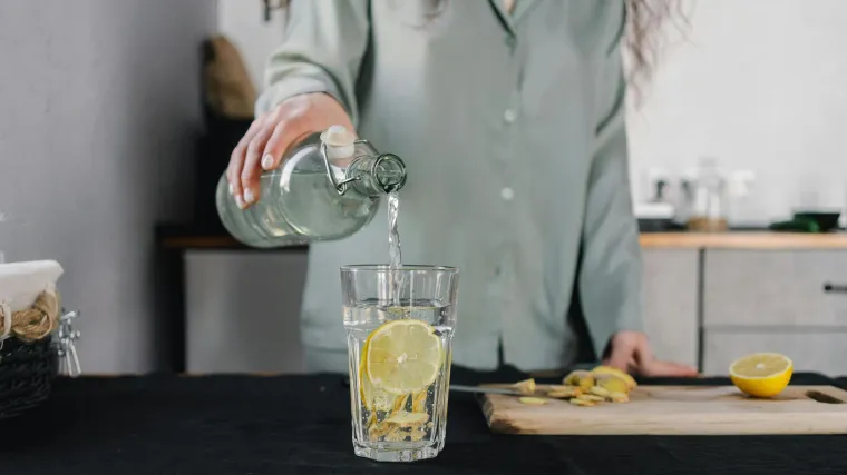 Nutricionisti otkrivaju koji napitak pomaže u mršavljenju: Nije za svakoga, a doze su ključne