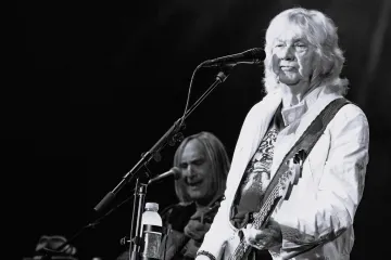 Tužne vijesti za ljubitelje rocka: Preminula zvijezda popularnog engleskog benda