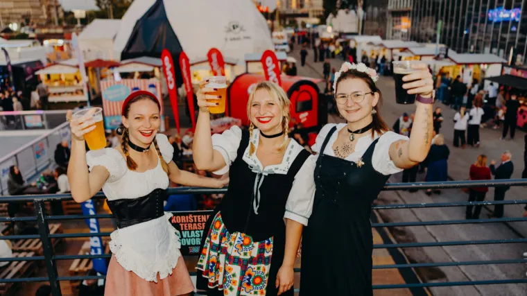 Ovo je sigurno trenutno najzabavniji grad u Hrvatskoj: 'Cijena pive je prihvatljiva, a hrana odlična'