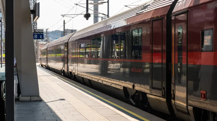 Strojovođa predator godinama mamio dječake u lokomotivu i seksualno ih zlostavljao: Otkriveno najmanje 19 žrtava