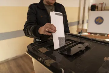 Počeli 'sudbonosni izbori' na Kosovu: Stroge kontrole na granicama, Srbi poslali poruku