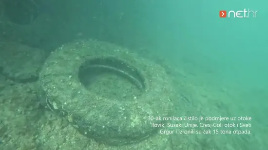 Ronioci iz Jadrana izvukli 15 tona otpada - bilo je tu rasvjetnih stupova, akumulatora, boca...