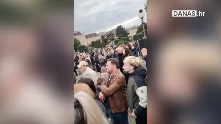 Ovako se Beč oprašta od Halida Bešlića: 'I zanesen tom ljepotom' ori se Austrijom