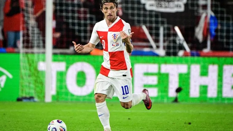 Xhaka misli kao i De Bruyne: Luka Modrić je drugi najbolji veznjak svih vremena