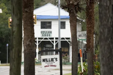 Nezapamćeni pokolj u 'mirnom' baru: Napadač ubio četvero i ranio preko 20 gostiju