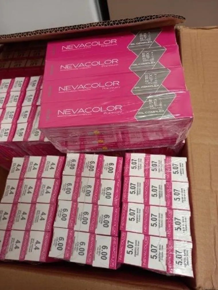 Ovome se nitko nije nadao: Pogledajte što su carinici na Bajakovu pronašli u vozilo turske Hitne