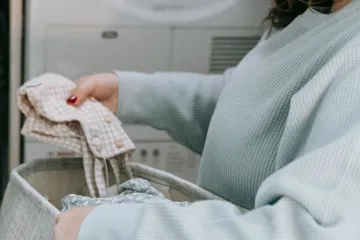 Sušenje rublja u zatvorenom prostoru: Tri jeftina i jednostavna načina za uštedu novca