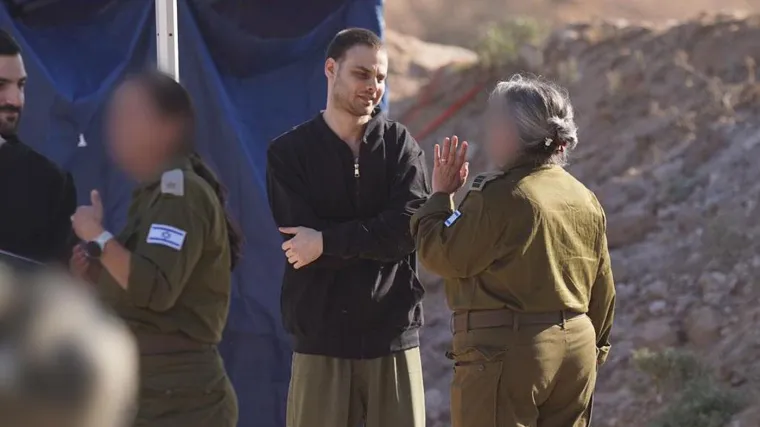 Među izraelskim taocima je i jedan sa srpskim državljanstvom! Vučić mu poručio: 'Tvoja snaga sve nas inspirira'