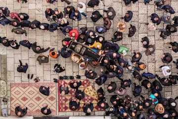Sarajevo tuguje: Ovako je izgledala molitva u Begovoj džamiji, fotografije iz zraka su nevjerojatne