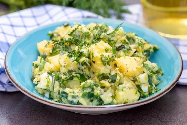 Stogodišnjaci jedu ovu salatu: Skromni sastojci će vas zasititi i produžiti vam život