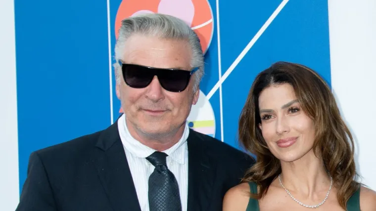 Glumac Alec Baldwin sletio s ceste zbog kamiona za smeće i uništio ženin Range Rover