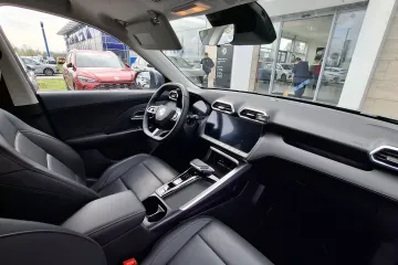 Kinez koji 'vuče' kao lud, a troši benzina na kapaljku: Vozili smo MG ZS Hybrid+