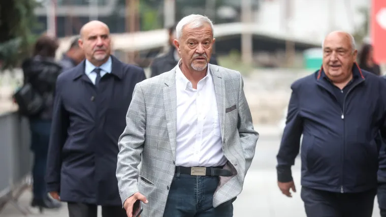 Emir Hadžihafizbegović objavio fotografiju s Halidovog groba: 'Cijeli život je borba...'