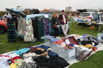 Slavna glumica doživjela financijski krah: Svoju odjeću prodaje za sitniš