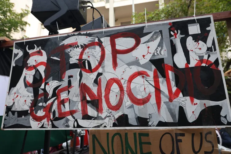 Pogledajte što se događa u hrvatskom susjedstvu, svi su izašli na ulice i imaju jedan cilj