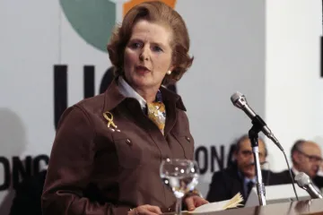 Željezna lady nije bila tako uštogljena kao što se mislilo: Varala je muža s dva ljubavnika