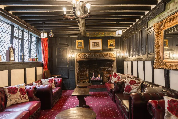 Ovo je najukletiji hotel u zemlji: U njemu zidovi šapuću priče koje lede krv u žilama