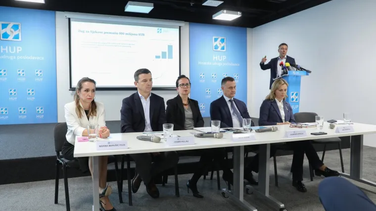 Bolnice pred ovrhom: Dužne su preko 800 milijuna eura, svaki mjesec dodatnih 40