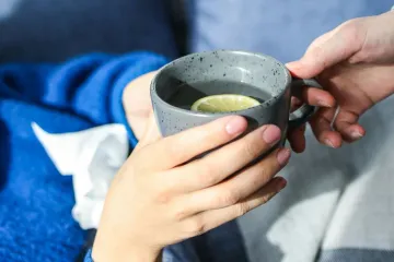 Prva linija obrane i moćan saveznik u oporavku: Brzi recepti za čajeve protiv prehlade