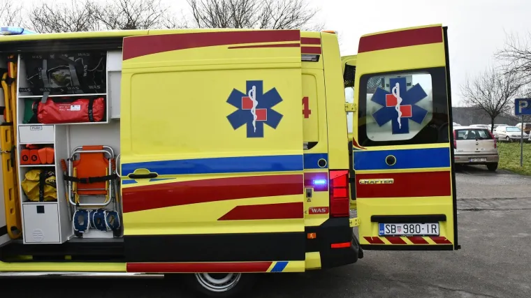 Stra&scaron;na nesreća na istoku Hrvatske: Pet osoba prevezeno u bolnicu