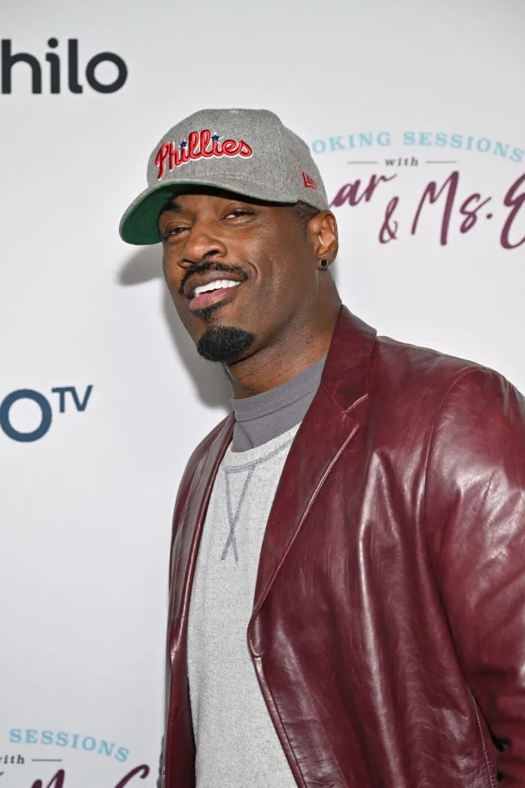 Poznati glumac šokirao priznanjem: 'Plod sam incesta, majka me rodila kada je imala 11'