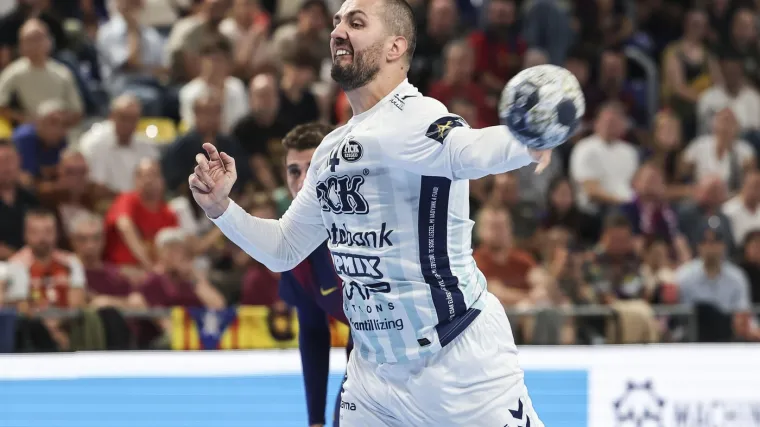 Dvoboj Hrvata! Šoštarić opet najefikasniji, Mandić 'skinuo' dvije lopte