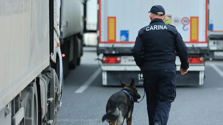 Carina zaustavila Srbina na granici: Nisu mogli vjerovati što sve unosi u Hrvatsku