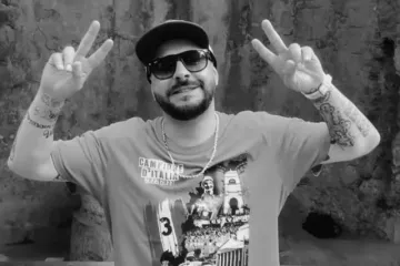 Makedonija u suzama: Poznati pjevač odnesen u lijesu, ovako su ga ispratili