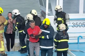 Planuo brod s opasnom tvari, ljudi nestali u Dunavu: Zapanjujući prizori iz Aljmaša
