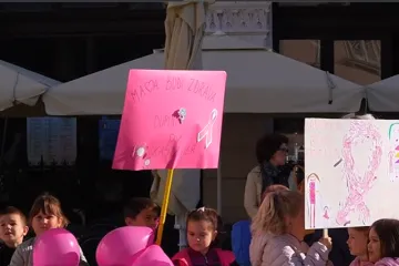 Mališani u akciji 'Mama budu zdrava': Emotivna poruka djece u borbi protiv raka dojke