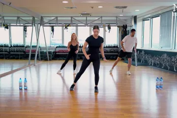 VIDEO - Isprobali smo hit trening s TikToka: Čak i iskusni vježbači osjećaju umor u mišićima, ali...