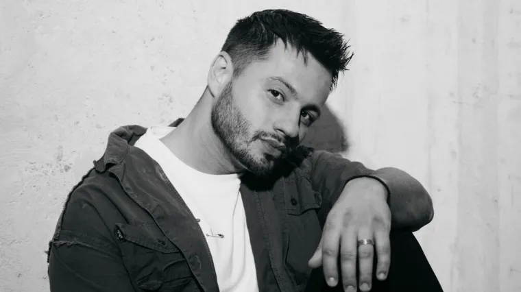 Nova pjesma kao snažna životna poruka i uvod u kantautorski album