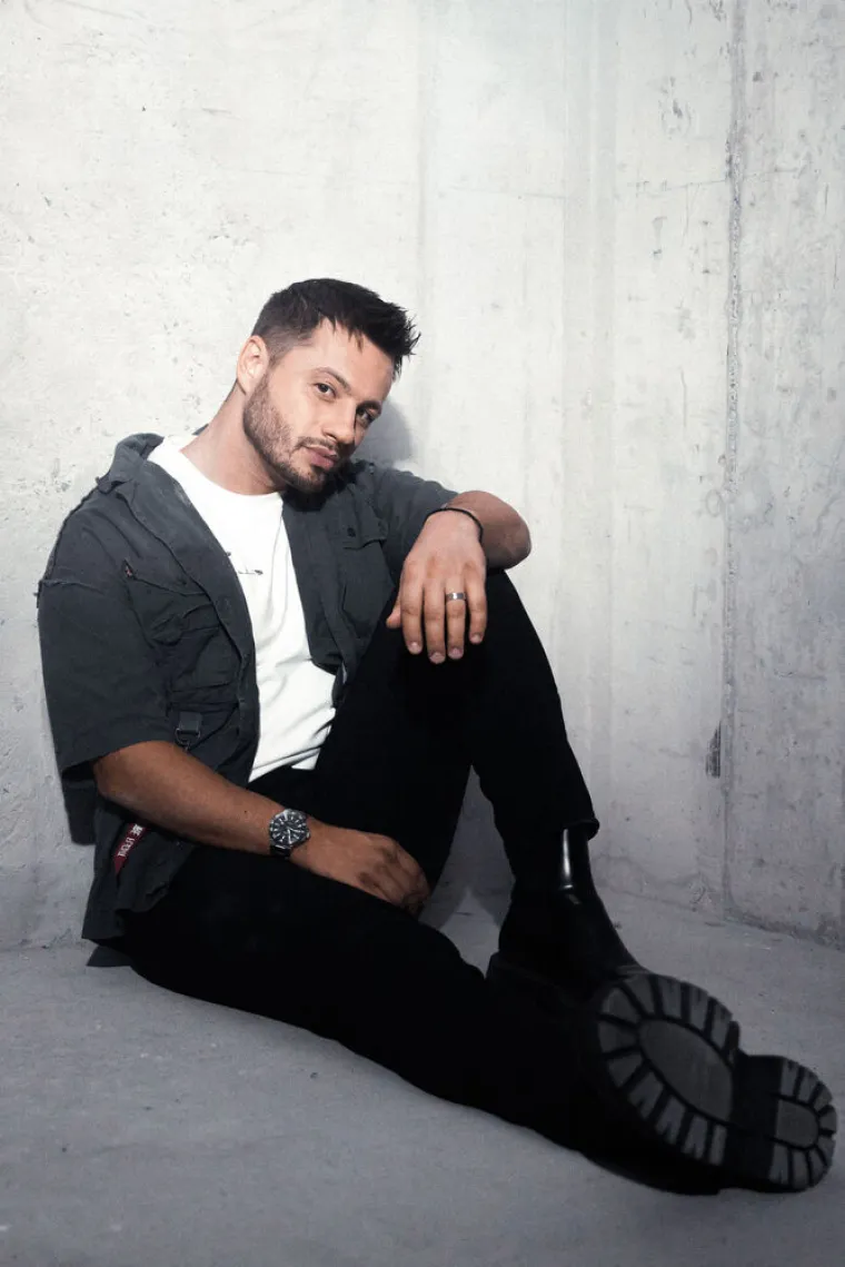 Nova pjesma kao snažna životna poruka i uvod u kantautorski album