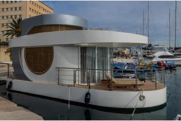 Hrvatska inovacija privlači pažnju na splitskoj rivi: 'Amor' je više od broda