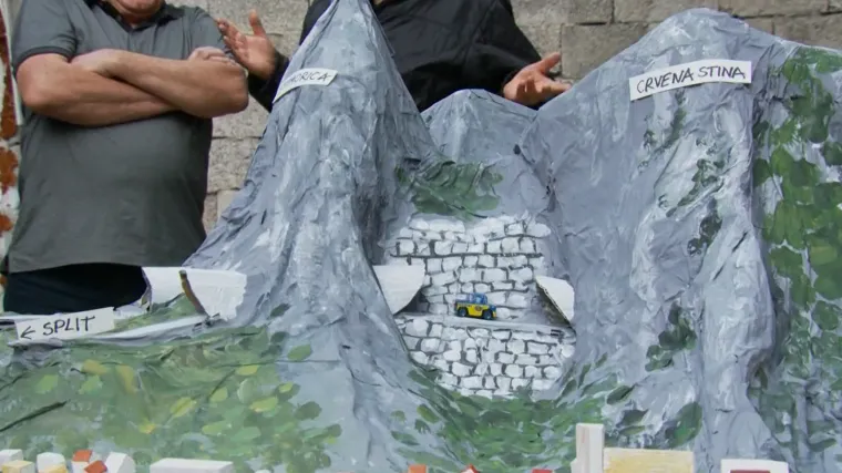 Omišani najavili prosvjed protiv trase brze ceste: 'Hoćemo izmisliti novi grad da bi se trasa napravila'