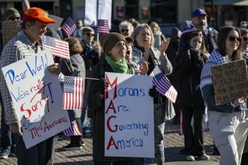 Je li ovo pljuska Trumpu? Amerika na nogama: Građani SAD-a dignuli se protiv 'kralja' u Bijeloj kući