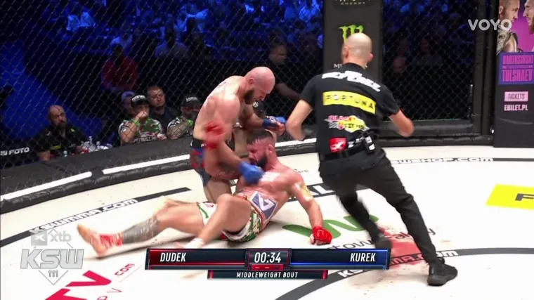 Kurek i Dudek ušli u kavez, meč imao brutalan kraj