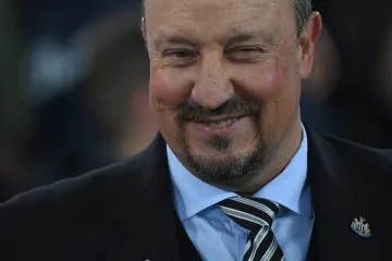 Lovren bolji od Vide, Benitez preuzima grčkog velikana