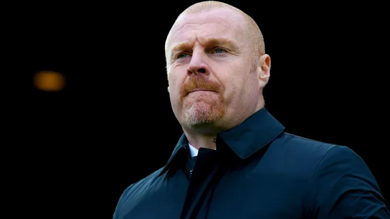Sean Dyche se vraća na trenersku klupu. Ne mora se niti seliti