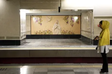 Nova stanica metroa u Iranu izazvala šok i divljenje: Golubica, maslina i Djevica Marija