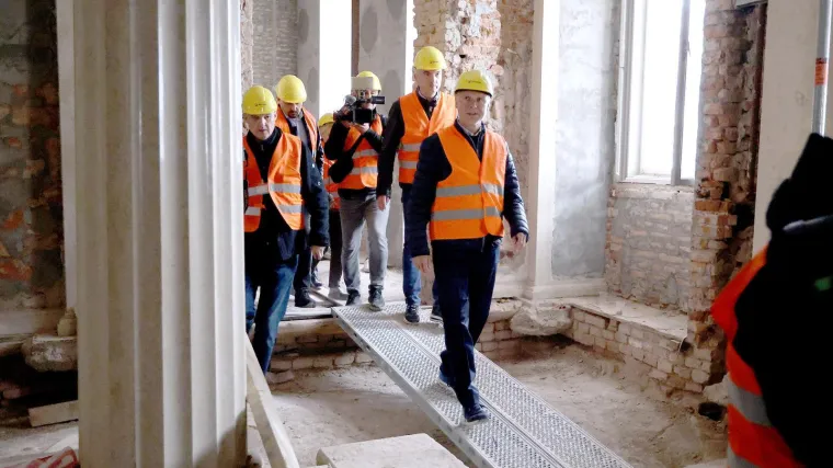 Bili smo u obilasku Sabora nakon godinu dana radova: Ne ide baš sve po planu