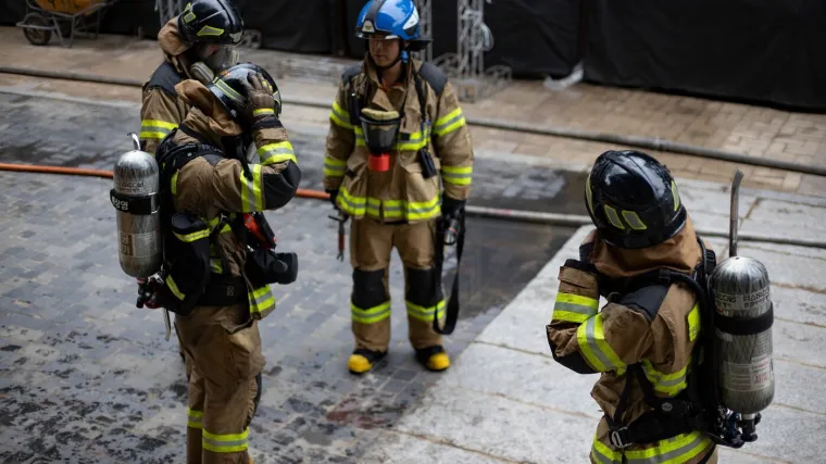 Žena zapalila zgradu zbog žohara: Poginula majka dvomjesečne bebe dok se spašavala iz buktinje