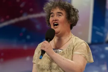Od neugledne žene s božanstvenim glasom do glazbene dive: Ovako danas izgleda Susan Boyle