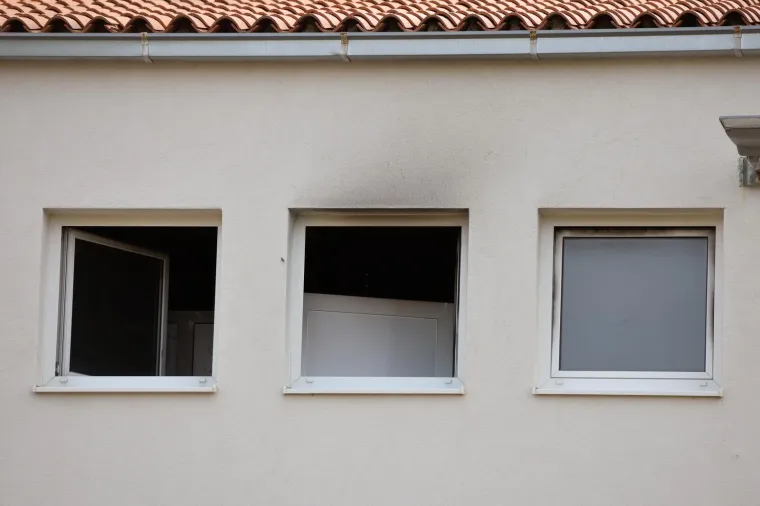 Evakuirana škola u Vodicama zbog požara! Otkriveno odakle je krenula buktinja